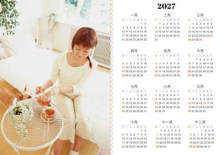 2027簡約相片年曆卡-正面-年曆卡設計-Design Easy